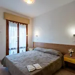 Apartament Mara 12