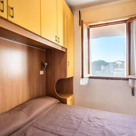 Lägenhet Mara 12 *